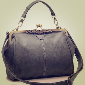Realer Leather Retro Handbag